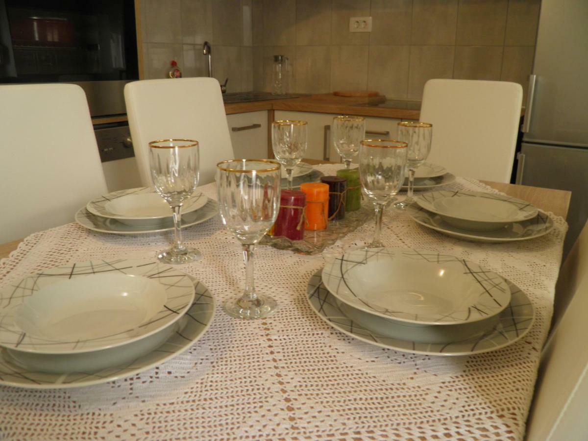 Kaštela Apartment Dorothy מראה חיצוני תמונה