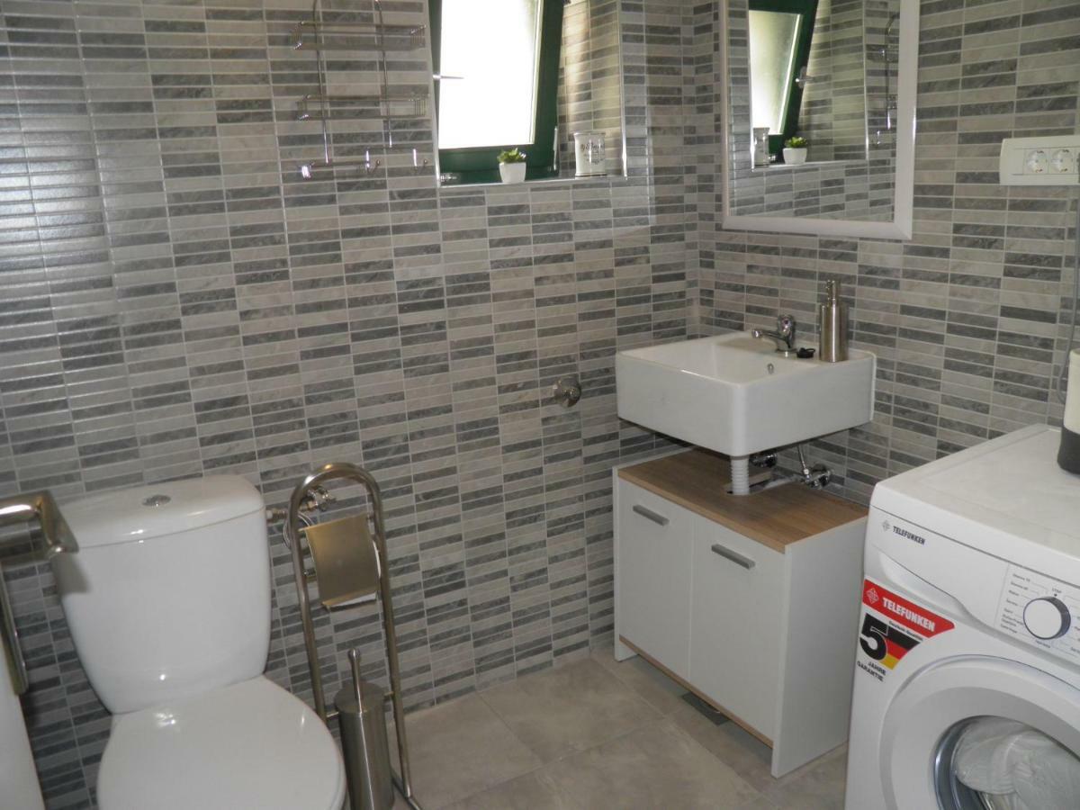 Kaštela Apartment Dorothy מראה חיצוני תמונה